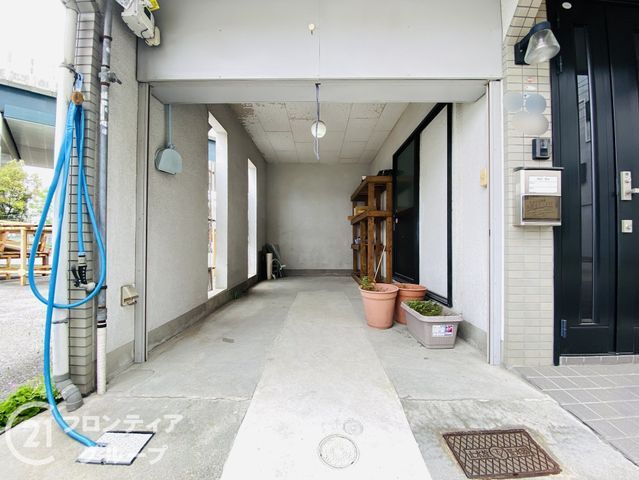 4DK House for Sale in Kadoma, Osaka - 85.80m² - Thumbnail 2
