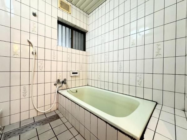 3LDK Steel House for Sale in Higashiosaka, Osaka - Thumbnail 3