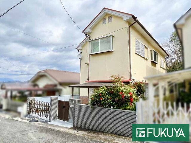 5LDK Family House for Sale in Uji, Kyoto - 8 Min Walk to Station - Thumbnail 2