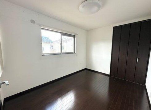 6LDK Detached House for Sale in Matsubara, Osaka - 128.34 sqm - Thumbnail 2
