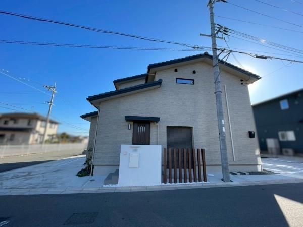 2024-Built 6LDK House with Parking in Wakayama City - Thumbnail 3