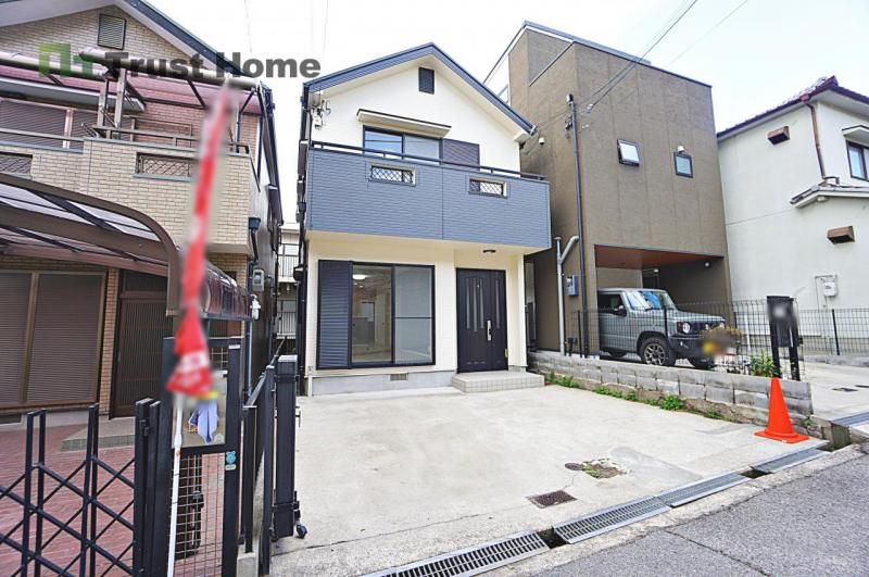 Renovated 3LDK House for Sale in Kobe Nagata Ward, Hyogo - Thumbnail 2