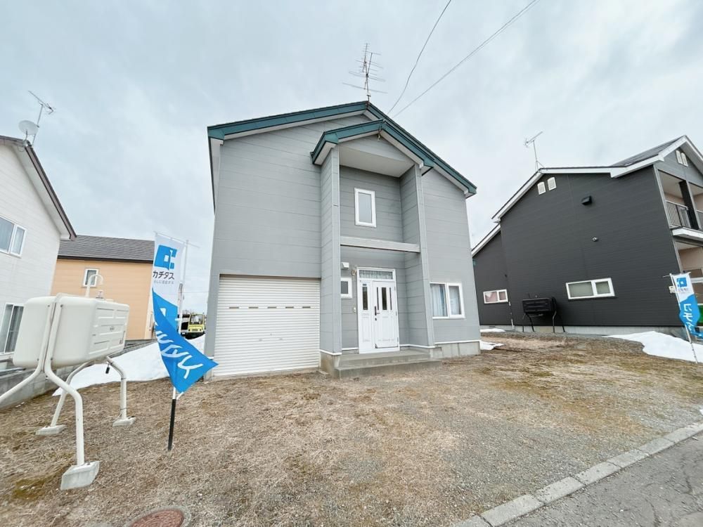 5LDK Detached House for Sale in Iwamizawa, Hokkaido - Thumbnail 2