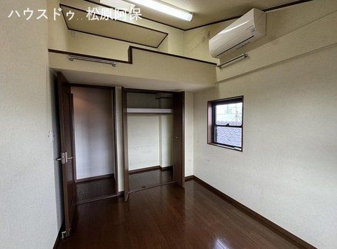 Spacious 4SLDK Steel House with 18-jo LDK in Sakai Mihara Ward - Thumbnail 2