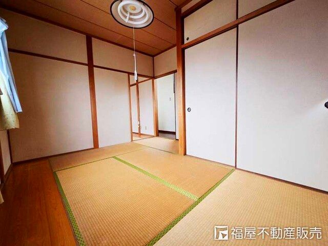 5-Bedroom House for Sale in Himeji, Hyogo | 124.69 sqm - Thumbnail 4
