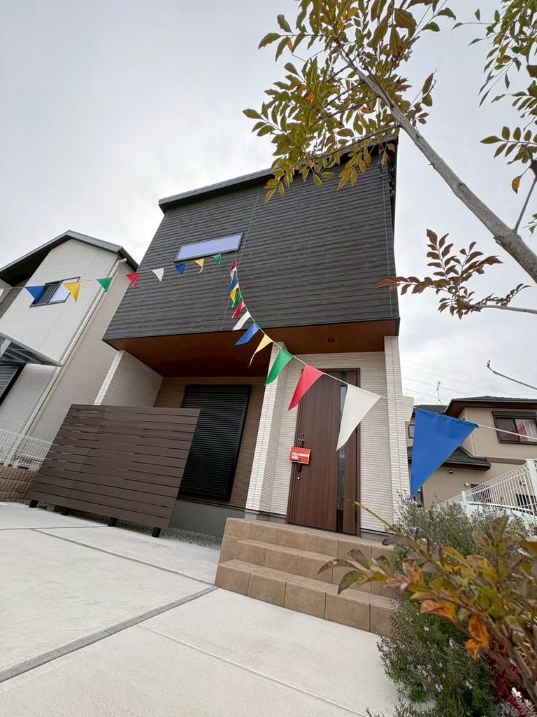 3LDK Detached House for Sale in Wakayama City - Thumbnail 2
