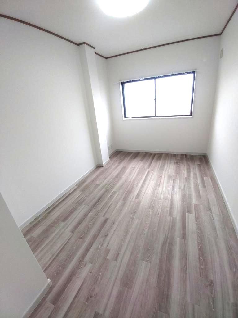 Renovated 4LDK House for Sale Near Kame Station, Osaka - Thumbnail 4