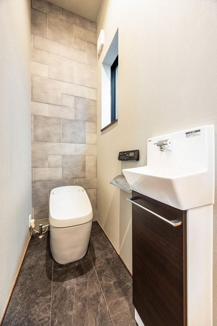 Modern 2LDK House for Sale in Fushimi-ku, Kyoto - Thumbnail 4