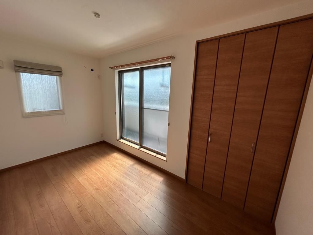 Modern 4LDK House for Sale in Kobe Nada Ward, Hyogo - Thumbnail 4