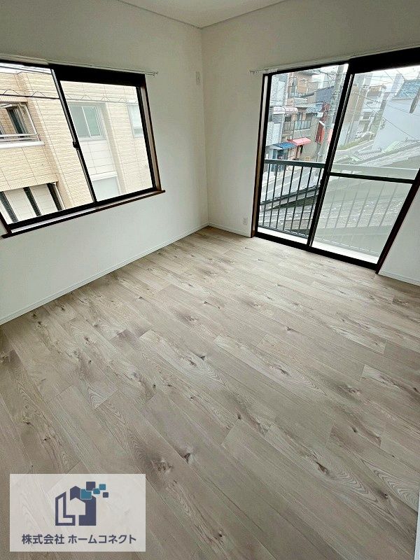 3LDK House for Sale in Moriguchi City, Osaka - 92.72 sqm - Thumbnail 3