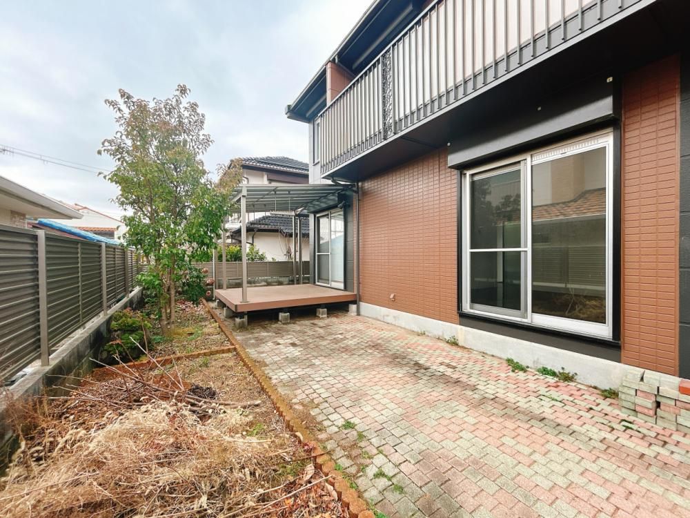 5LDK Family House in Kobe Suma Ward with Garden and Parking - Thumbnail 2