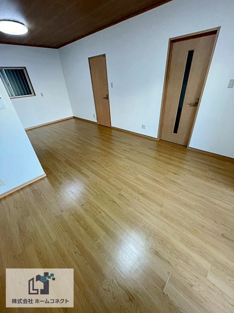 4LDK Wooden House for Sale in Moriguchi, Osaka - Thumbnail 4