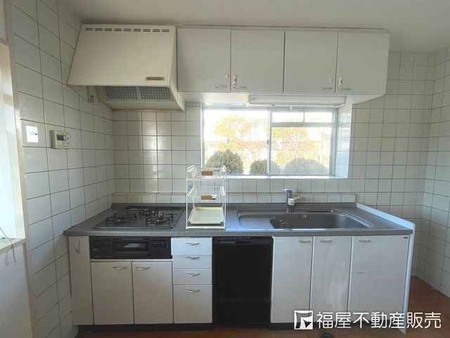 6DK Terrace House with Loft for Sale in Kobe Suma Ward - Thumbnail 3
