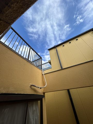 5-Story RC Building with Shop Space for Sale in Toyonaka, Osaka - Image 1