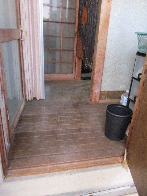 7DK Vacant House Near Kinokawa Station in Wakayama City - Thumbnail 2