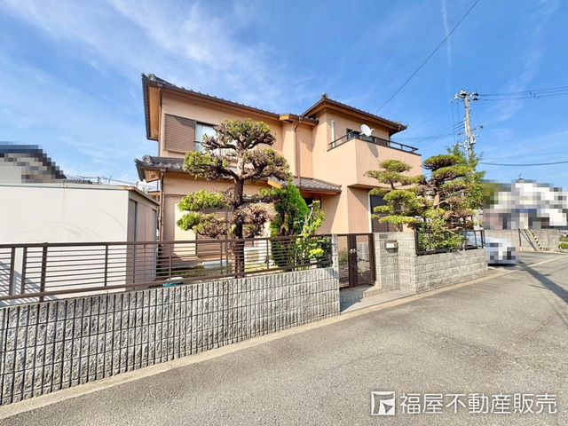 5DK Corner Lot House in Himeji with Carport | 980万円 - Thumbnail 2