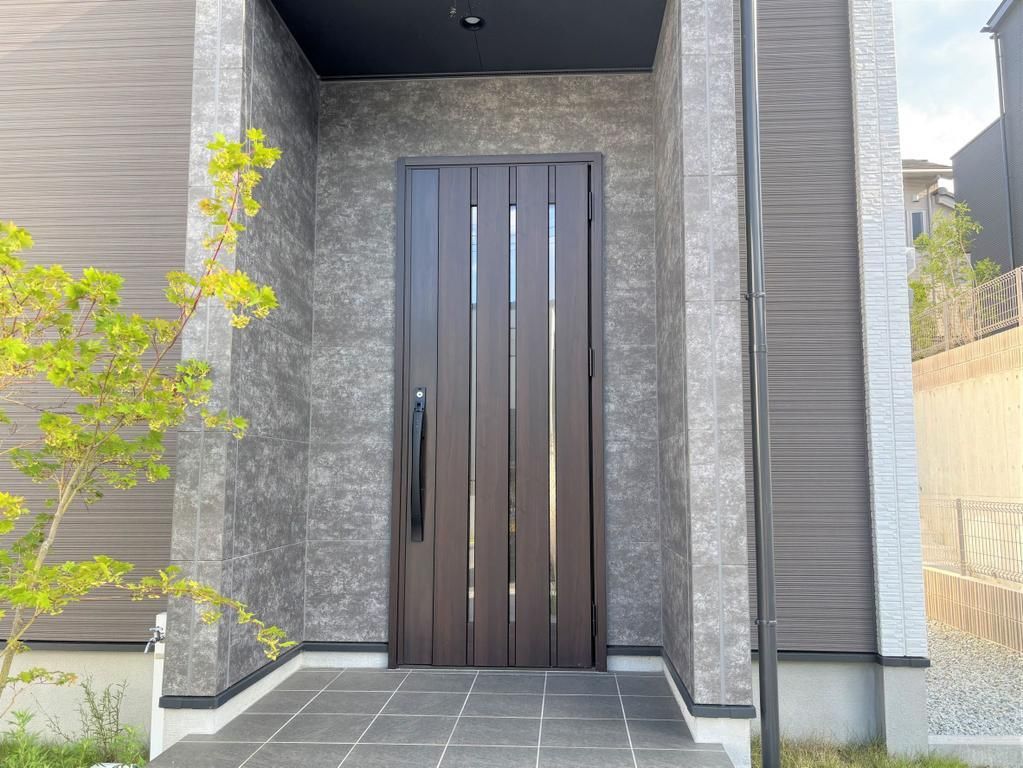 4LDK All-Electric Home in Kitatomigaoka, Nara City - Thumbnail 3