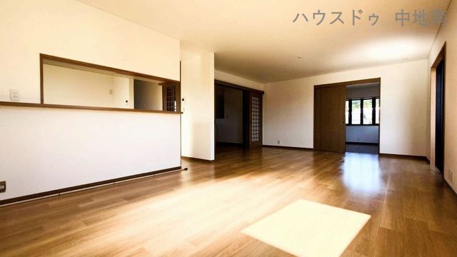 5SLDK House for Sale in Shosha, Himeji, Hyogo - Thumbnail 3