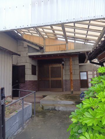 4DK Detached House with Roofed Garden in Kagoshima City - Thumbnail 2