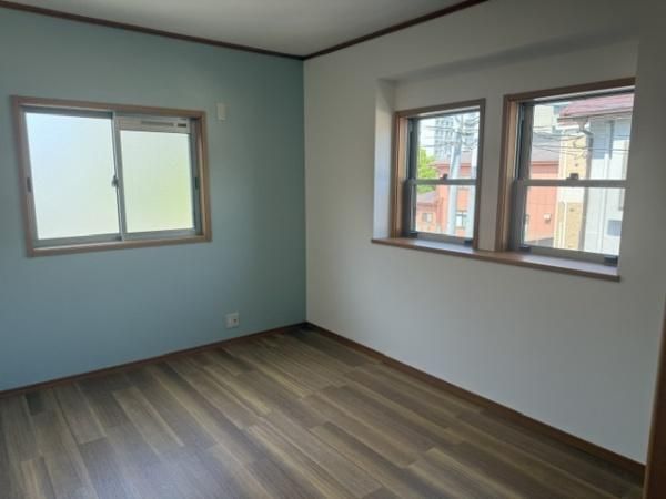 Renovated 3LDK House in Yao City, Osaka – 84 sqm - Thumbnail 4