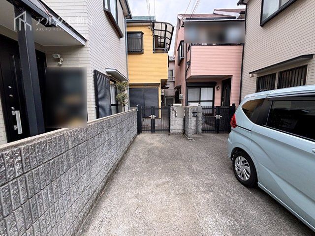 Renovated 3LDK House Near Koshukawa Station, Nishinomiya - Thumbnail 2