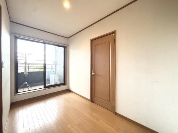 Spacious 4LDK Home Near Onoeno-Matsu Station, Kakogawa - Thumbnail 4