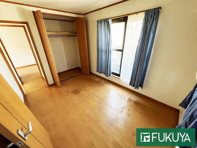 4LDK Detached House for Sale in Daito City, Osaka - Thumbnail 3