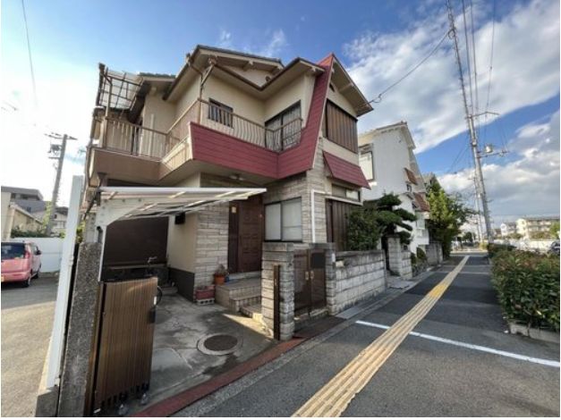 5DK House for Sale in Yao City Near Takayasu Station - Thumbnail 2