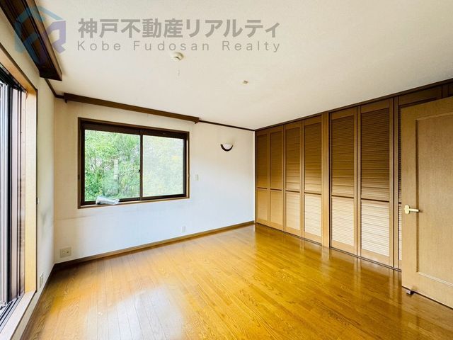 3LDK Lightweight Steel House for Sale in Kobe's Nishi Ward - Thumbnail 4