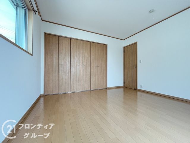 Modern 4LDK House for Sale in Nishinomiya, Hyogo - Thumbnail 4