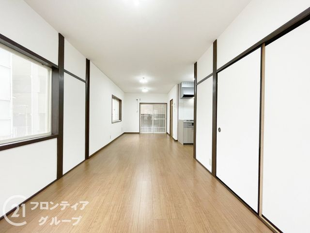 Renovated 3LDK House in Fushimi-ku, Kyoto City - Thumbnail 2
