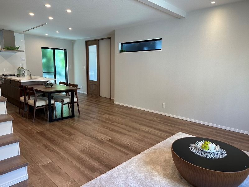 4LDK 113sqm New Build House for Sale in Toyonaka, Osaka - Thumbnail 3