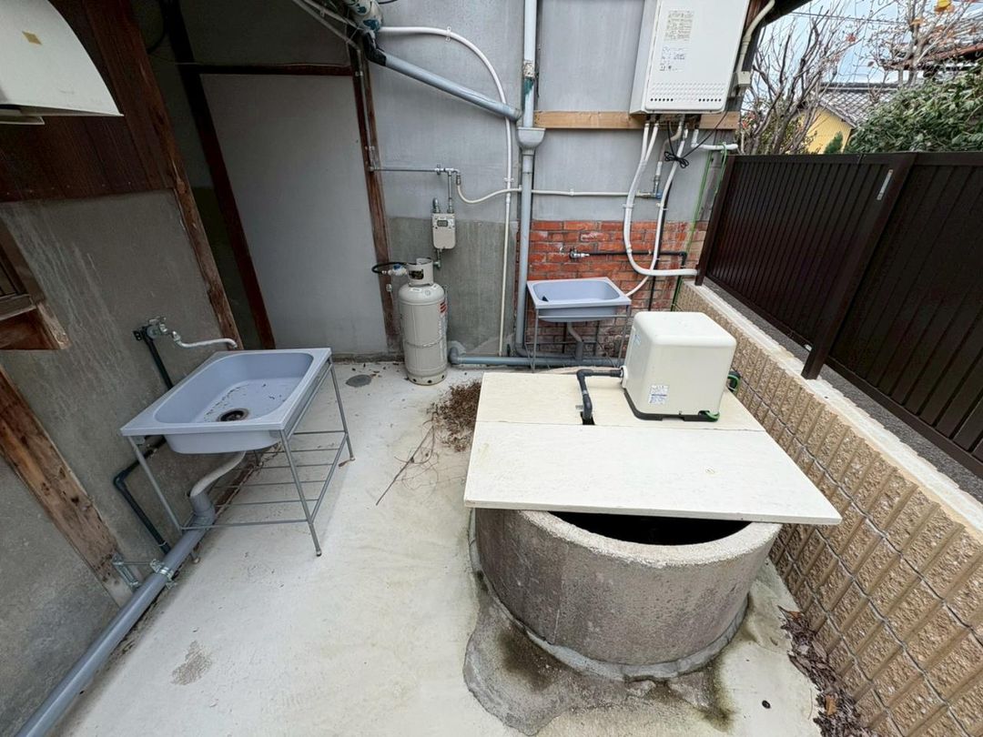 Traditional 9SLDK House on 988 sqm Land Near Tannowa Station, Osaka - Thumbnail 4