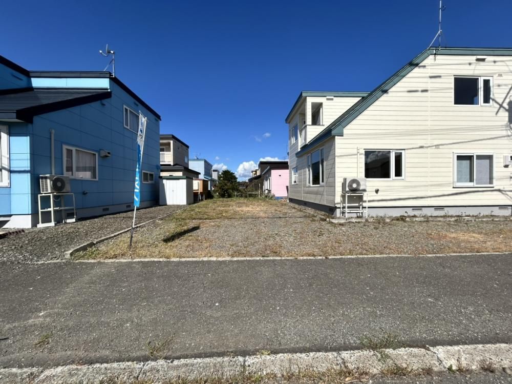 Renovated 4LDK House for Sale in Nanporo, Hokkaido - Thumbnail 2