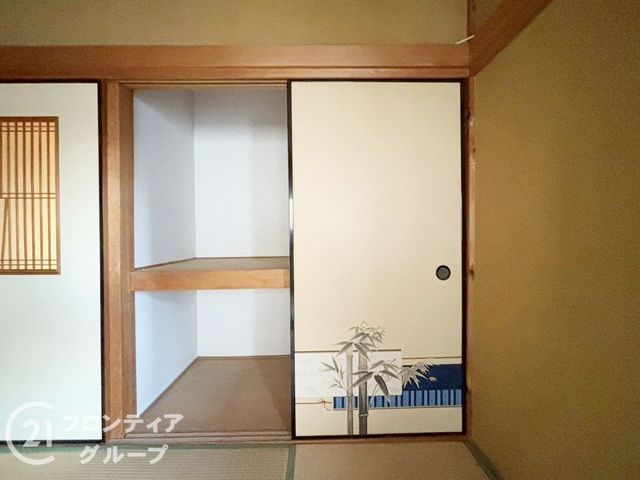 3LDK Detached House near Tsuda Station, Hirakata City - Thumbnail 4