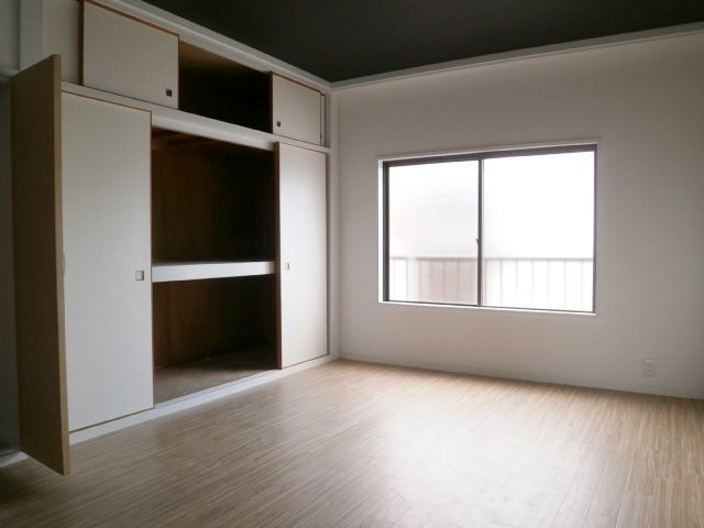 8LDK Commercial Building Near Gobo Station in Wakayama - Thumbnail 2
