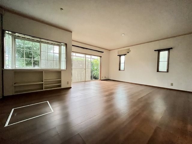 3LDK Detached House for Sale in Nishinomiya, Hyogo - Thumbnail 3