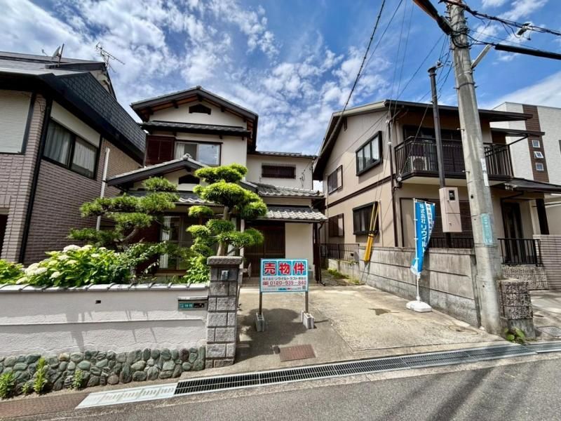 5DK Traditional Japanese House for Sale in Kumatori, Osaka - Thumbnail 2