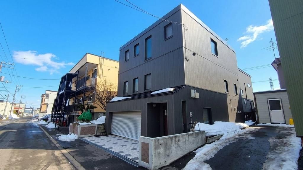 5SLDK RC House for Sale in Shiroishi Ward, Sapporo - Thumbnail 2
