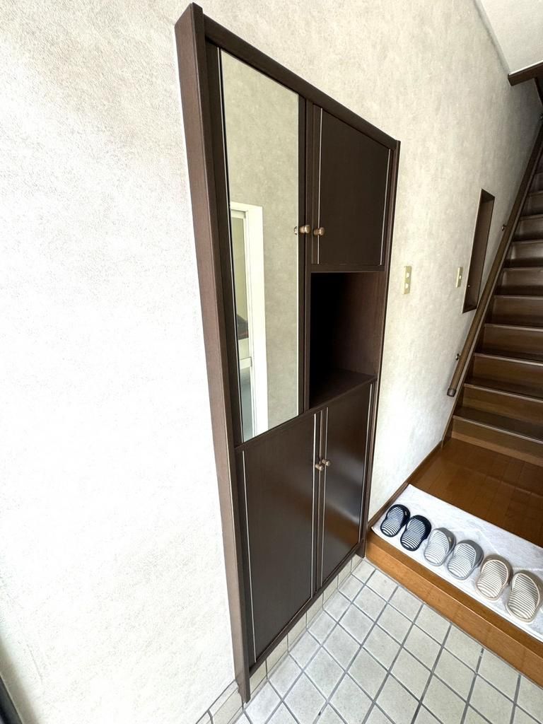 Renovated 4DK House in Kadoma City, Osaka – 90m² - Thumbnail 2