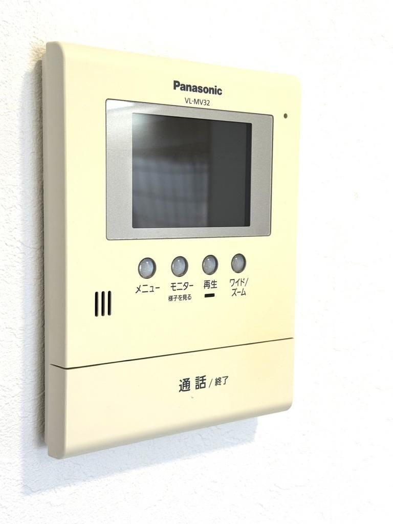 Renovated 4DK House in Kadoma City, Osaka – 90m² - Thumbnail 3