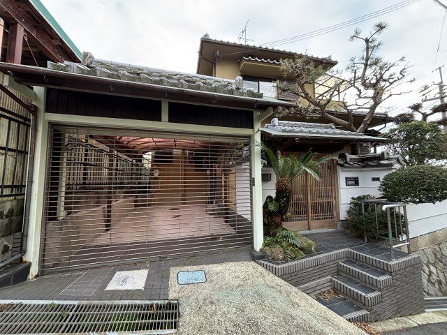 6LDK Detached House for Sale in Yao, Osaka - 4480万円 - Image 1