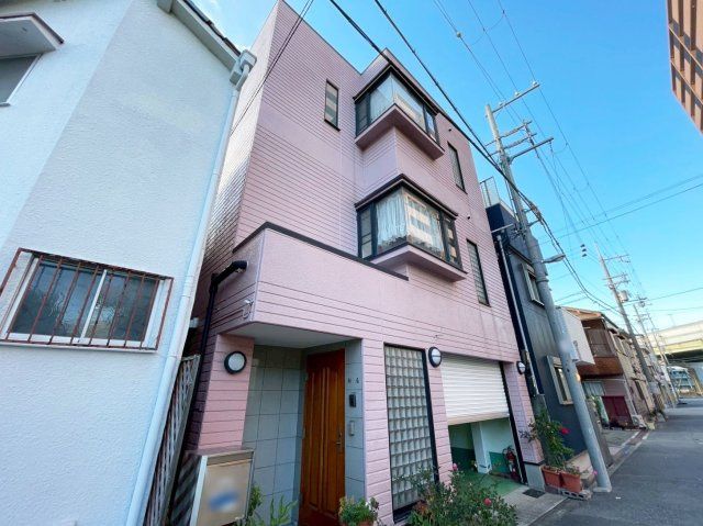 5SLDK House for Sale in Nishiyodogawa-ku, Osaka - 280 sqm - Thumbnail 2