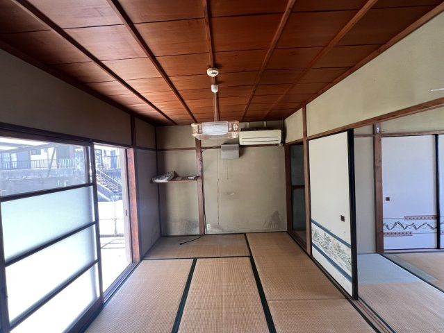 3LDK House for Sale in Kainan, Wakayama - 48.67 sqm - Thumbnail 2