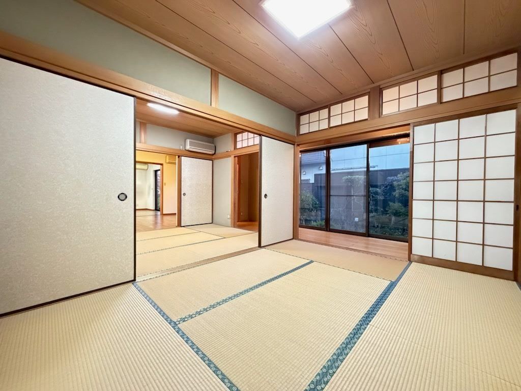 6SLDK Wooden House for Sale in Fujiidera, Osaka - 180 sqm - Thumbnail 3