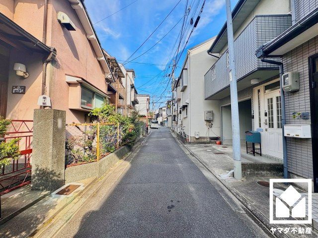 4LDK House for Sale in Fushimi-ku, Kyoto - 96.93 sqm - Thumbnail 3