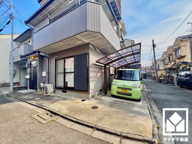 4LDK House for Sale in Fushimi-ku, Kyoto - 96.93 sqm - Thumbnail 2
