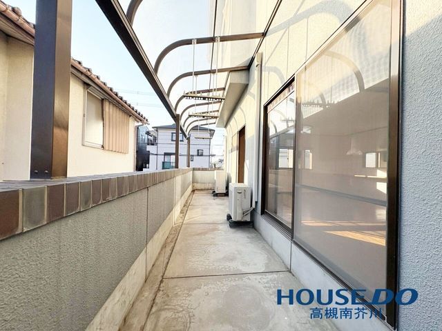 6LDK Family Home with Garage in Takatsuki, Osaka - Thumbnail 2