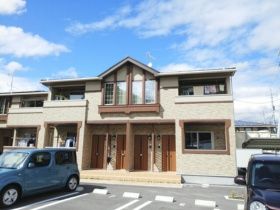 2DK Apartment for Rent in Maniwa City, Okayama - Thumbnail 2