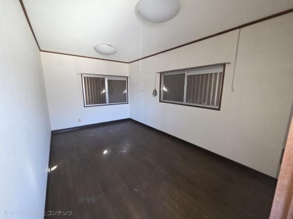 4DK House for Sale in Kawachinagano, Osaka - 7,000,000 Yen - Thumbnail 4